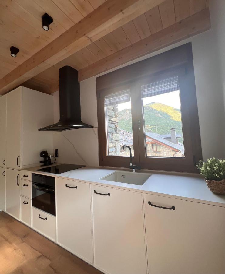 Apartamentos Turisticos: Tu Casa En Sahun Bagian luar foto