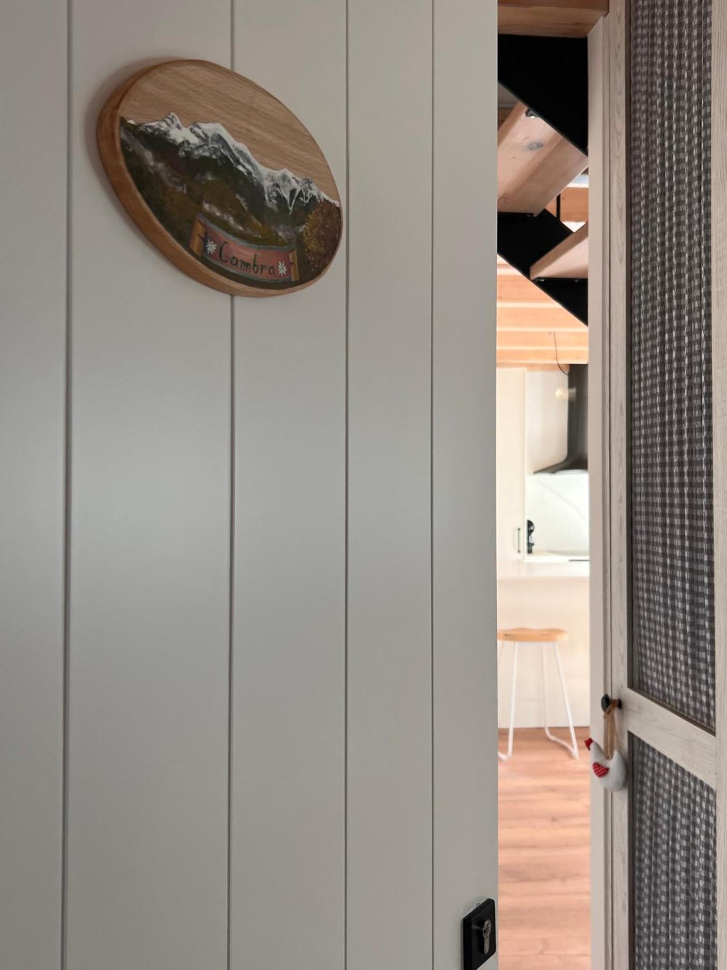 Apartamentos Turisticos: Tu Casa En Sahun Bagian luar foto